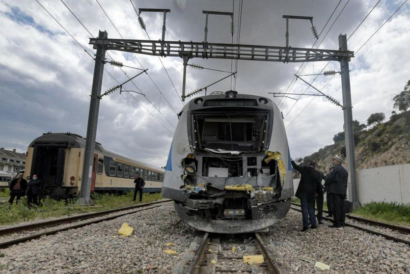 حادث تصادم قطارين بالعاصمة التونسية