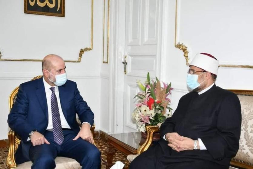 الهباش يلتقي وزير الأوقاف المصري بالقاهرة