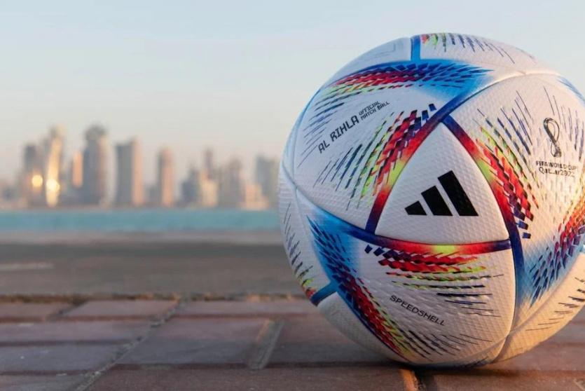 الفيفا و"أديداس" يكشفان عن الكرة الرسمية لكأس العالم قطر 2022
