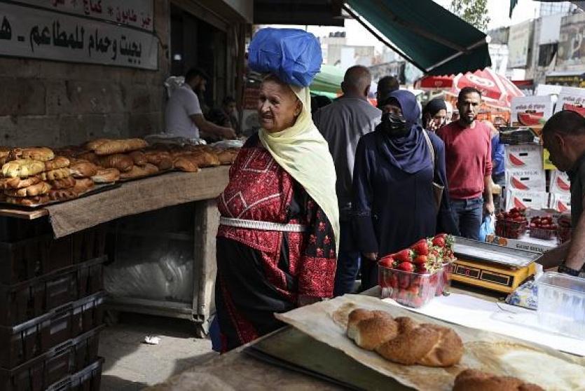 الأسر الفلسطينية تلقت ضربة مؤلمة بعد ارتفاع أسعار الغذاء في العالم