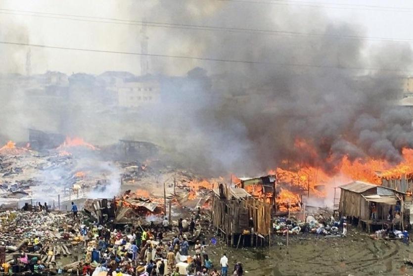 أكثر من 100 قتيل جراء انفجار بمصفاة لتكرير النفط في نيجيريا