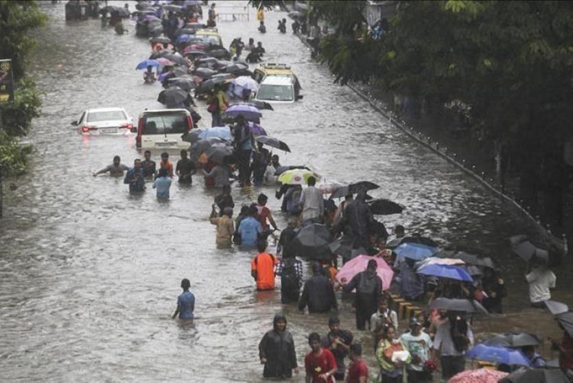 الفيضانات في الهند وبنغلاديش