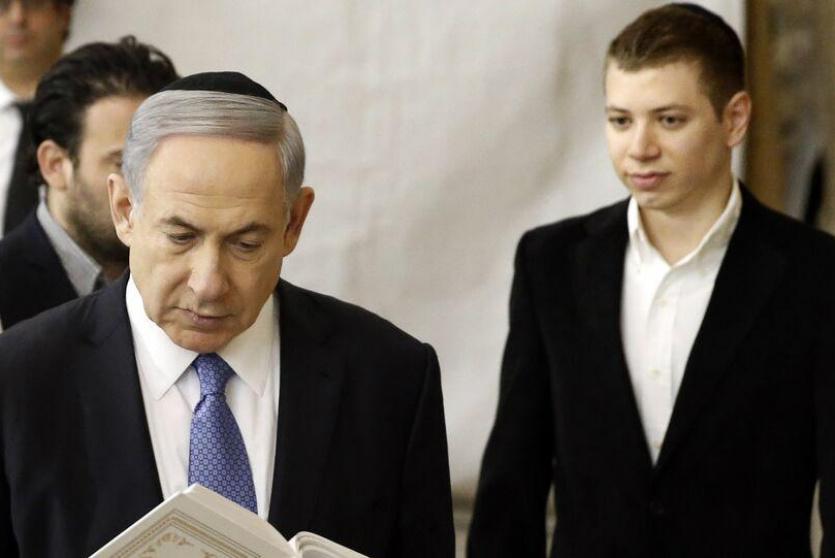 زعيم المعارضة الإسرائيلية بنيامين نتنياهو ونجله يائير