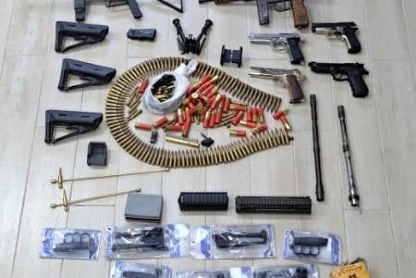 الأسلحة التي تم ضبطها في محافظة الخليل
