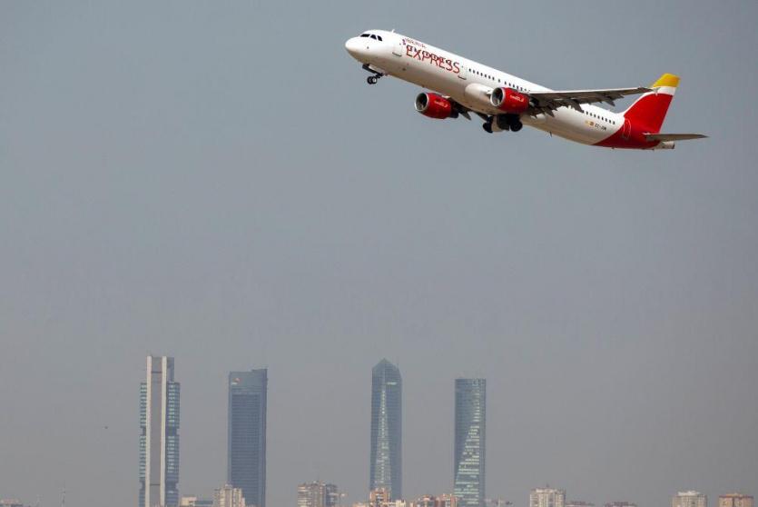 إلغاء المئات من الرحلات الجوية في البرتغال وإسبانيا