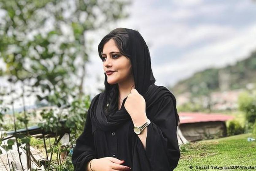 الفتاة مهسا أميني توفيت خلال الاحتجاز في ايران