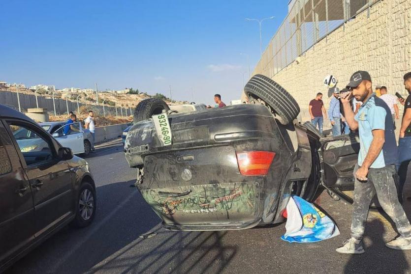 من مكان الحادث في ضواحي القدس 