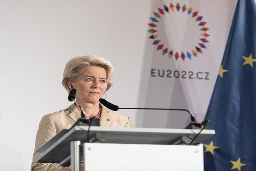 رئيسة المفوضية الأوروبية-  أورسولا فون دير لاين