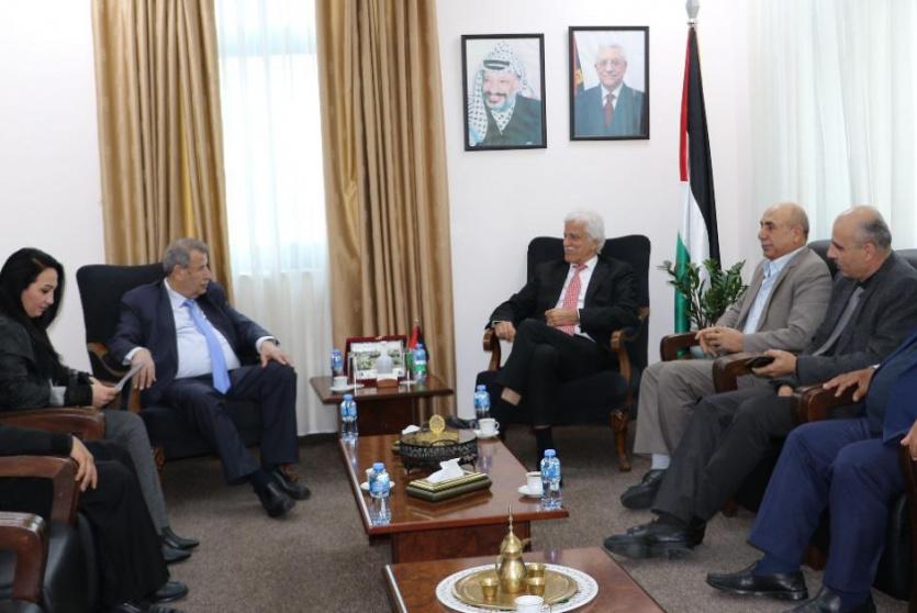 جانب من اللقاء