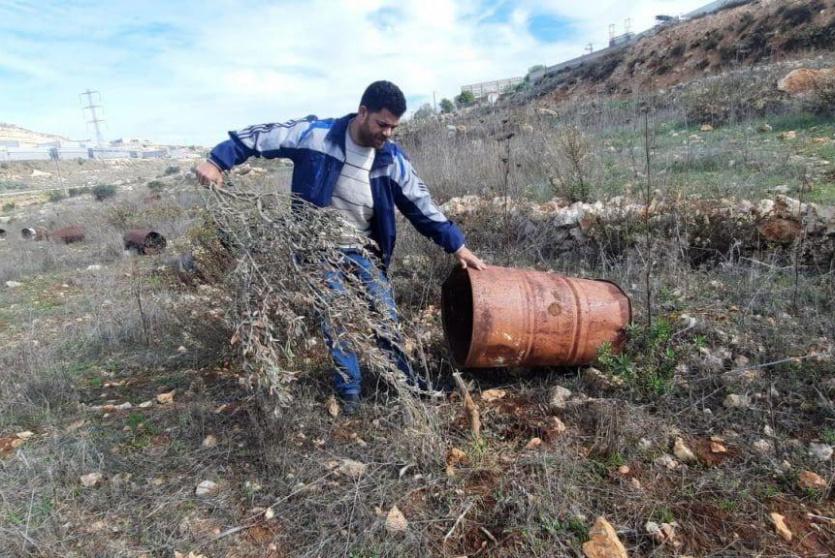 من بلدة بروقين