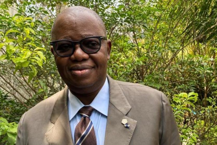 وفاة وزير خارجية دولة إفريقية إثر نوبة قلبية خلال اجتماع حكومي