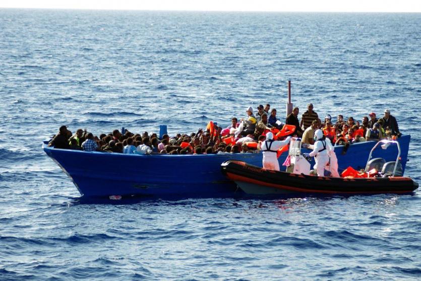 غرق مركب مهاجرين - ارشيف