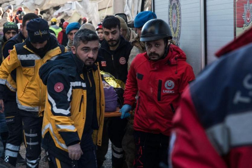 عمليات الانقاذ في تركيا