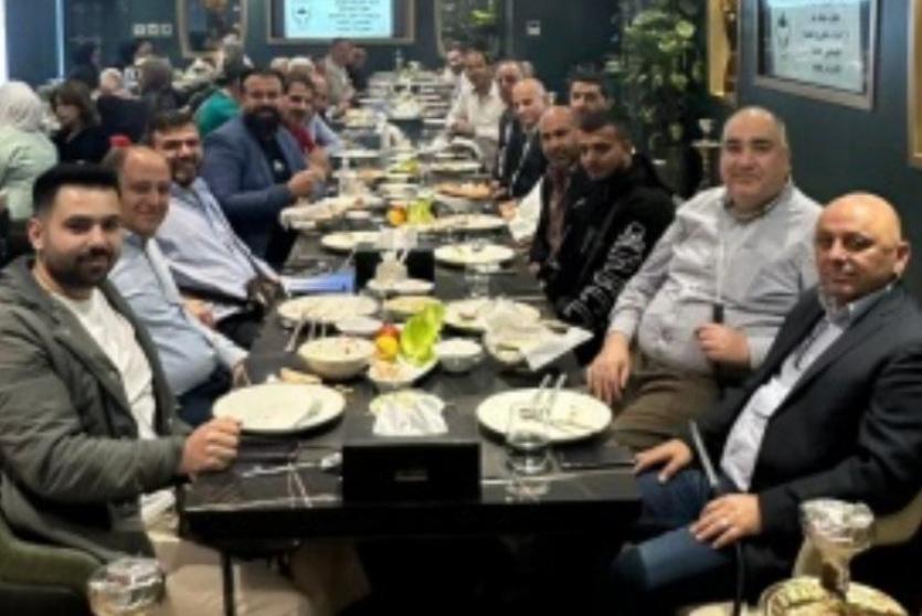 الجالية الفلسطينية في الإمارات تنظم وجبة عشاء بحضور رجال الأعمال الفلسطينيين