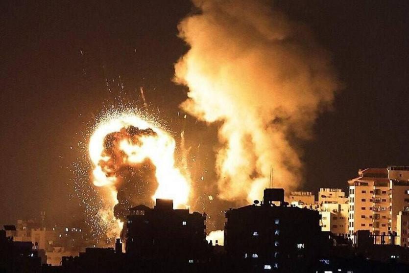 قصف غزة الليلة
