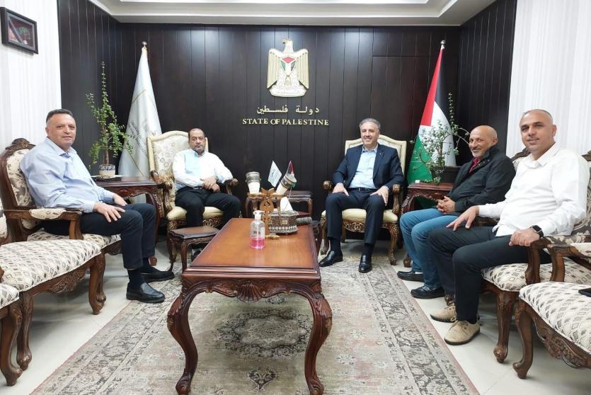 الوزير عساف يستقبل رئيس جمعية الصحفيين العُمانيين