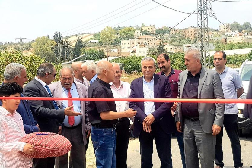 وزير الحكم المحلي يفتتح عدة مشاريع في محافظة قلقيلية