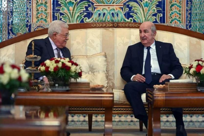 لقاء يجمع الرئيس الفلسطيني محمود عباس بنظيره الجزائري عبد المجيد تبون