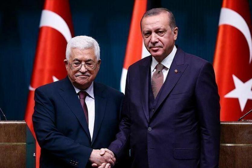 الرئيس عباس ونظيره التركي