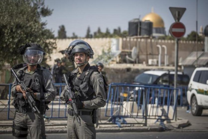 الاحتلال يواصل إغلاق الحواجز المحيطة بمدينة القدس