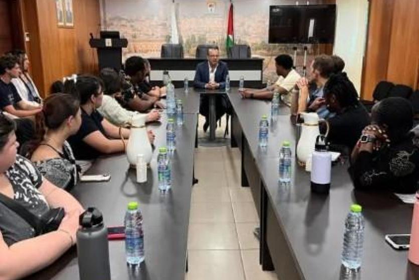 جانب من اللقاء