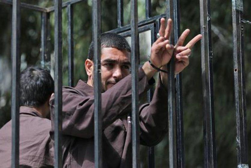 الأسرى في سجون الاحتلال - أرشيف