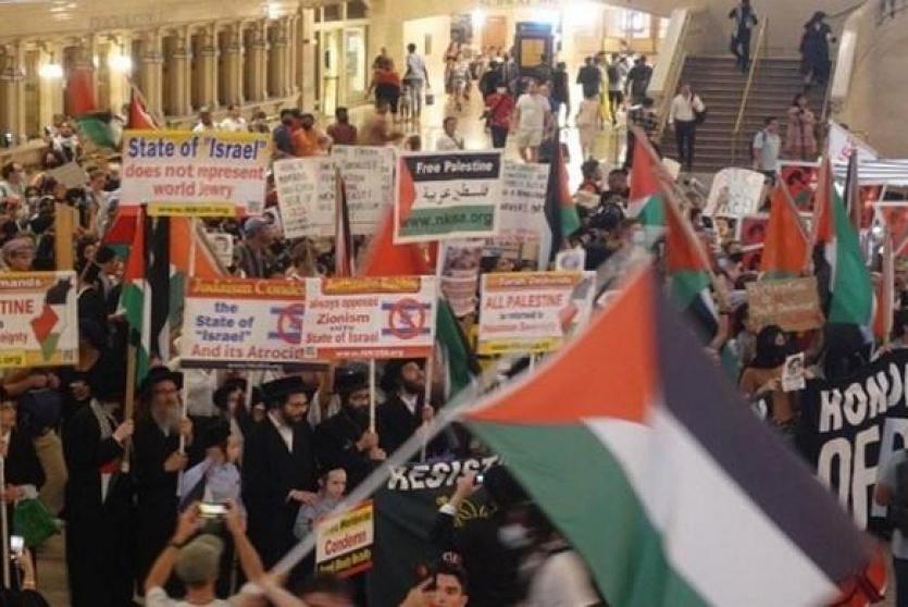 واشنطن: وقفة احتجاجية تطالب بسحب استثمارات أميركية من شركات إسرائيلية