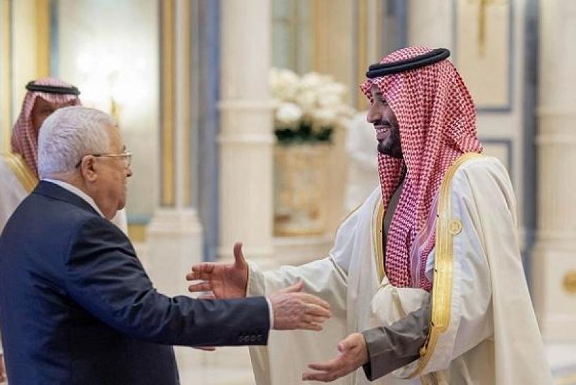 لقاء يجمع الرئيس الفلسطيني محمود عباس وولي العهد السعودي محمد بن سلمان - أرشيف