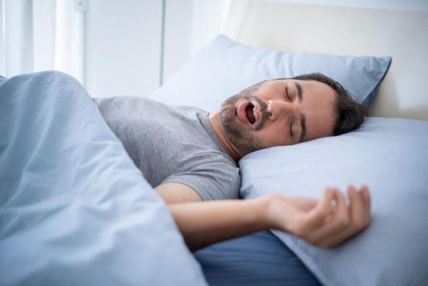 ظاهرة الشخير عند النوم
