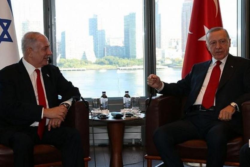 لقاء يجمع الرئيس التركي برئيس حكومة الاحتلال