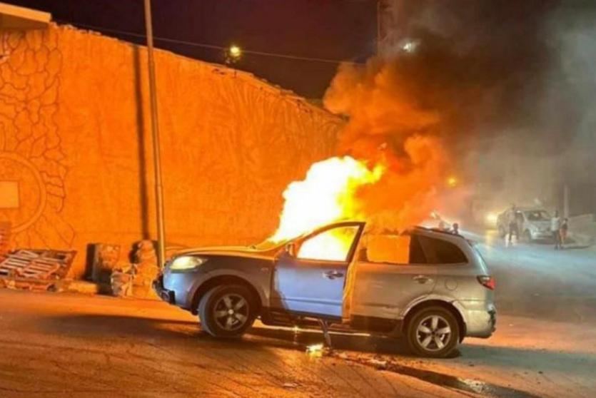 اشتعال النيران في مركبة رئيس بلدية الخليل