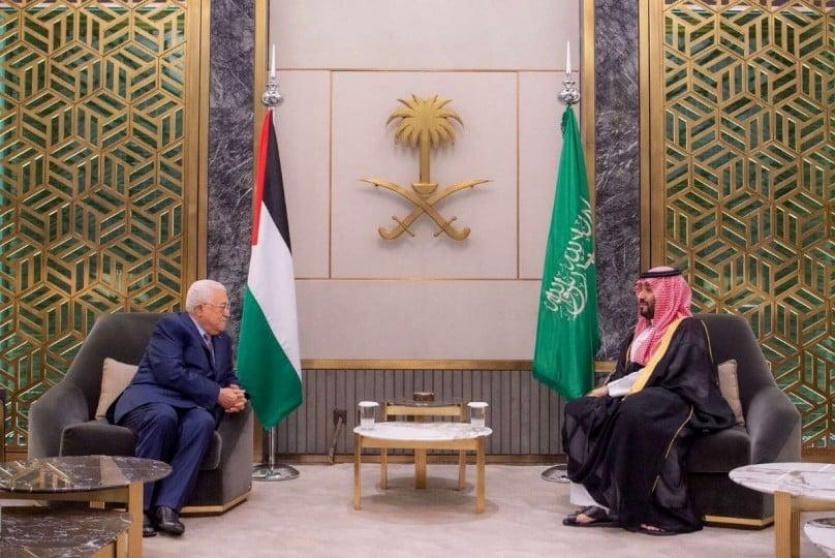 لقاء جمع الرئيس محمود عباس بولي العهد السعودي محمد بن سلمان - أرشيف