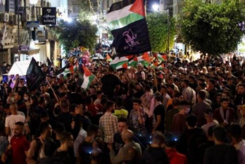 مسيرات حاشدة في الضفة الغربية نصرة لغزة