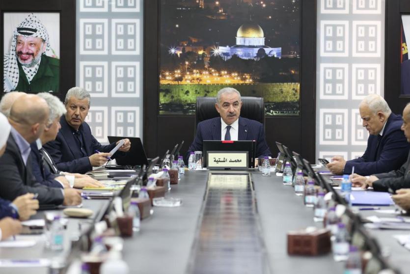 مجلس الوزراء يقرر الاستمرار بمتابعة وتقديم المساعدات الإنسانية لأهلنا في غزة