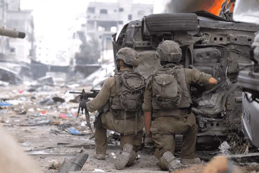 قوات الاحتلال تنسحب من مناطق بغزة - ارشيف
