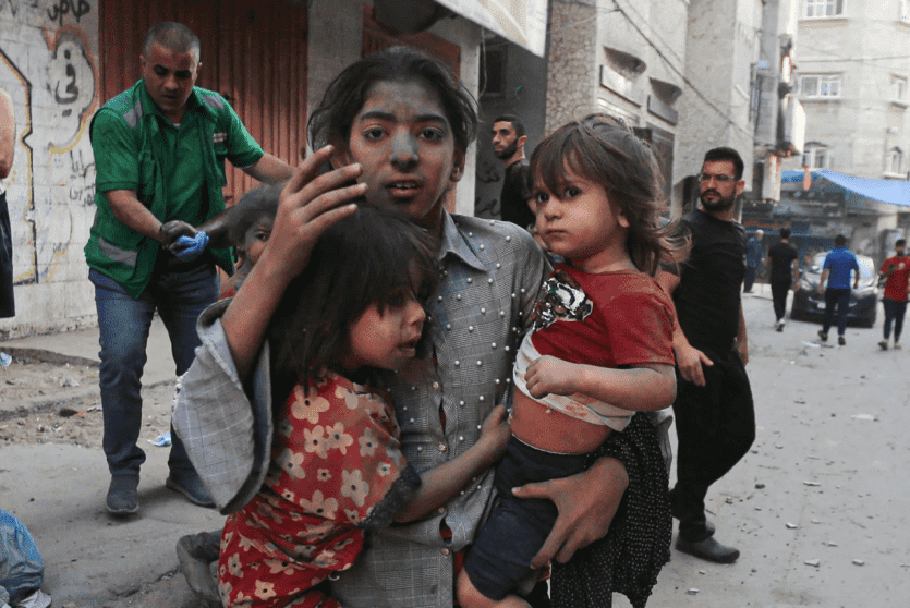 أطفال في الحرب على غزة - ارشيفية