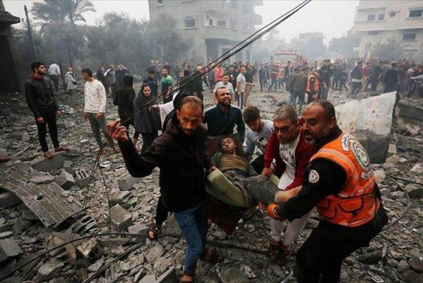 ثمانية شهداء في قصف الاحتلال منزل في منطقة الزوايدة وسط قطاع غزة