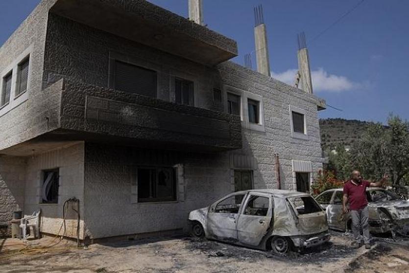 مستوطنون يحرقون منازل في رام الله