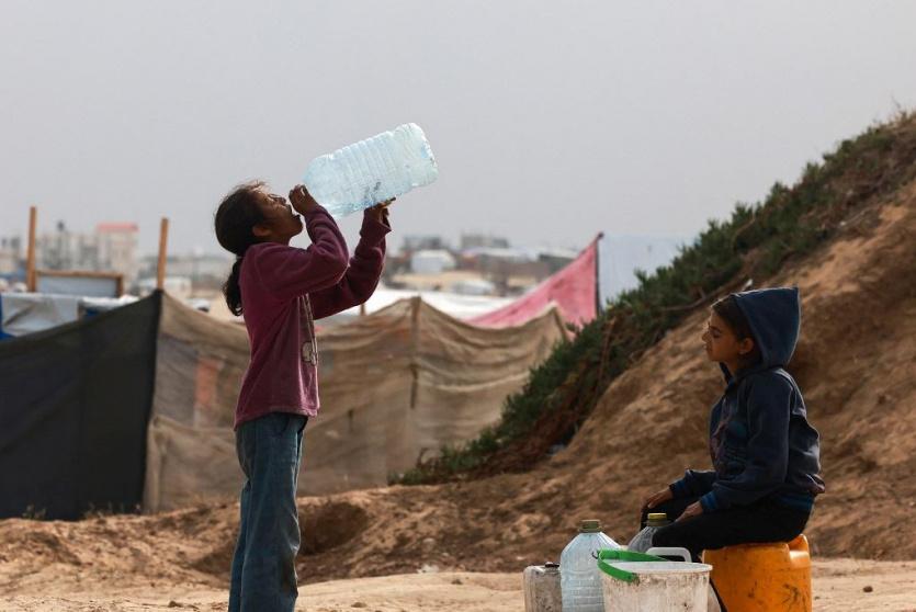 سكان قطاع غزة يشربون مياها غير آمنة