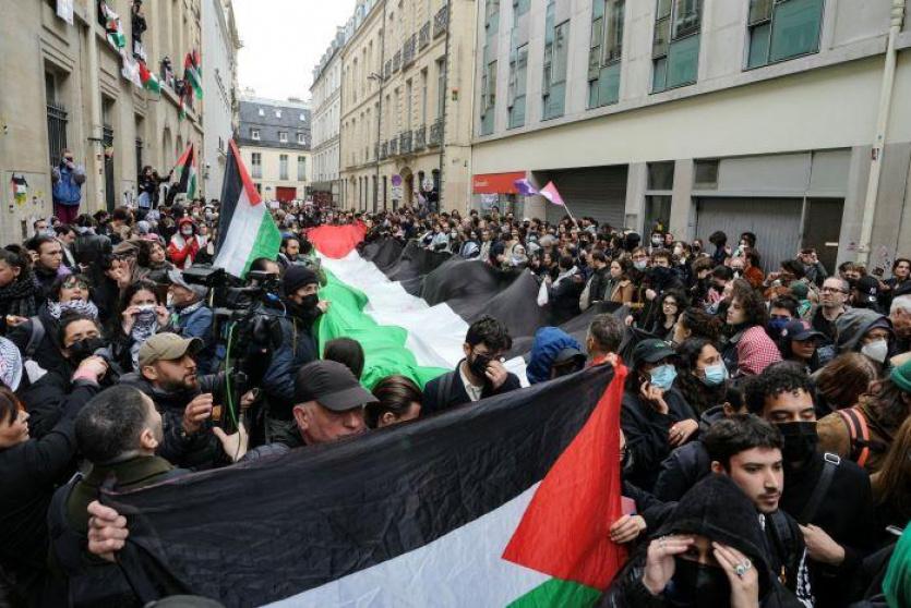 تظاهرة في باريس للمطالبة بوقف الحرب على غزة