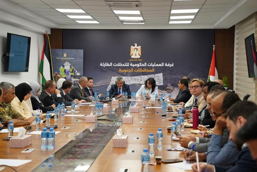 غرفة العمليات الحكومية تستعرض خطة الإغاثة والتعافي المبكر