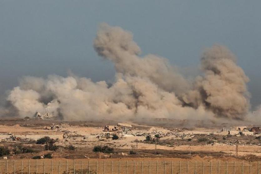 من عمليات نسف المباني شرقي القطاع