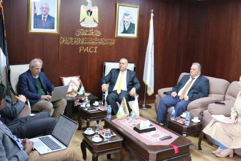 جانب من اللقاء