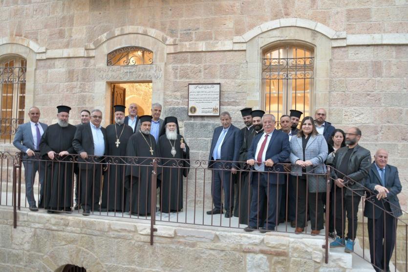 افتتاح مشروع ترميم دار الدباعي وإضاءة شجرة الميلاد في كنيسة دير تجلي الرب