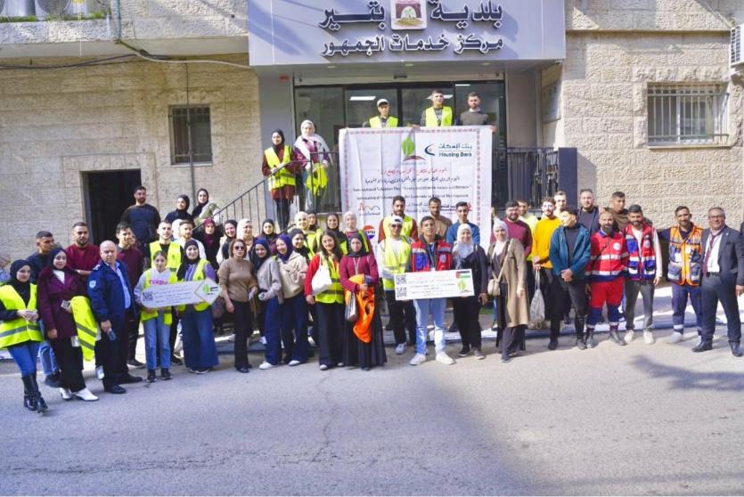 المشاركون في المسار السياحي