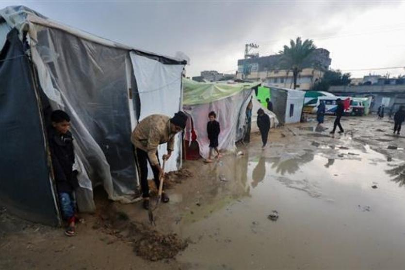 14 وفاة وانهيارات واسعة خلال أقل من 24 ساعة في غزة