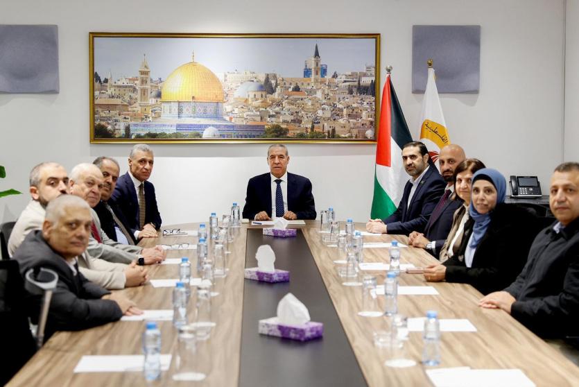 الشيخ يستقبل رئيس بلدية البيرة