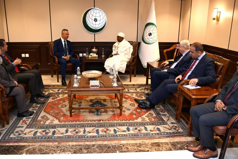 جانب من الاجتماع 