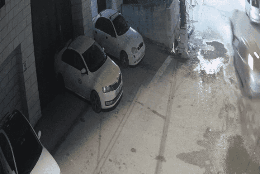 مستوطن يدهس شابا في نابلس