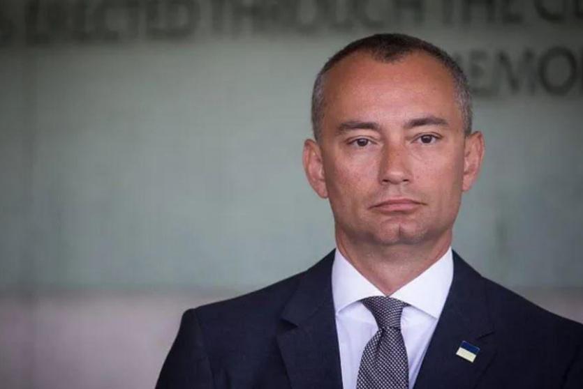 نيكولاي ملادينوف 